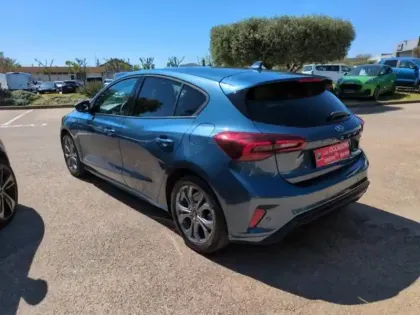 Photo 5 Ford Focus  1.0 Flexifuel mHEV 125ch ST-Line X