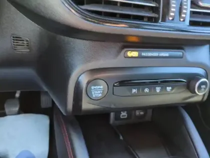 Photo 7 Ford Focus  1.0 Flexifuel mHEV 125ch ST-Line X