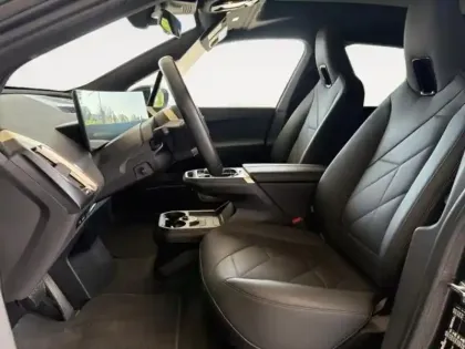 Photo 8 BMW Ix Gén. I (I20) Ph1 Base 5