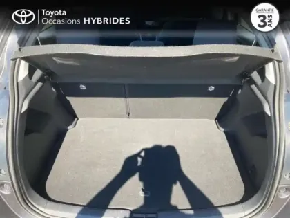 Photo 9 Toyota Yaris Gén. IV Ph1 NG Dynamic 5