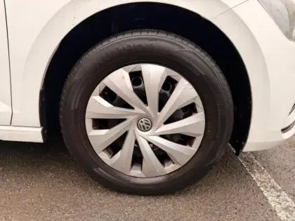 Photo 11 Volkswagen Polo Gén. V Ph2 Trendline 5