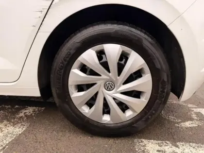 Photo 12 Volkswagen Polo Gén. V Ph2 Trendline 5