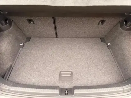 Photo 13 Volkswagen Polo Gén. V Ph2 Trendline 5