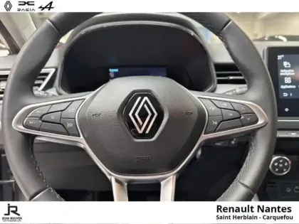 Photo 7 Renault Clio Gén. V (BJA) Ph2 Evolution 5