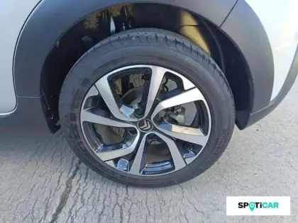 Photo 10 Citroën C3  1.2 PureTech 110ch S&S Shine Pack  EAT6