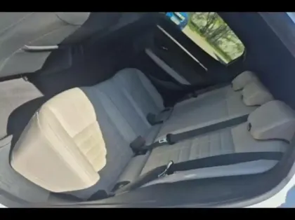 Photo 10 Renault Megane Gén. V (BCB) Ph1 Iconic 5