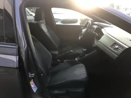 Photo 7 Volkswagen Taigo Gén. I Ph1 Evo R-Line 5