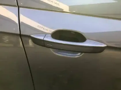 Photo 5 Volkswagen Taigo Gén. I Ph1 Evo R-Line 5