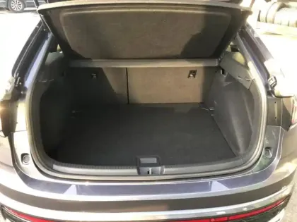 Photo 12 Volkswagen Taigo Gén. I Ph1 Evo R-Line 5