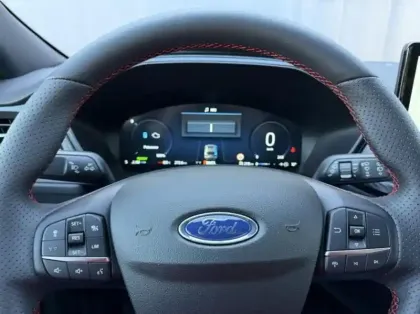 Photo 14 Ford Kuga  2.5 Duratec 180ch Hybrid FlexiFuel ST-Line X Powershift