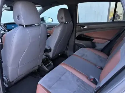 Photo 6 Volkswagen Id.4 Gén. I Ph1 1st 5