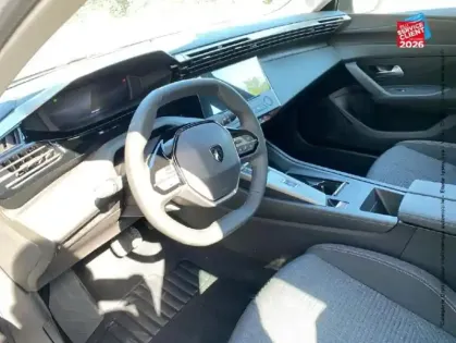 Photo 14 Peugeot 308  1.2 Hybrid 145ch Style e-DCS6