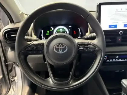 Photo 5 Toyota Yaris Gén. IV Ph1 NG Design 5