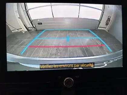 Photo 9 Toyota Yaris Gén. IV Ph1 NG Design 5