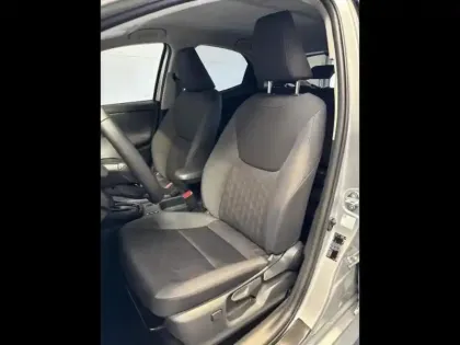 Photo 14 Toyota Yaris Gén. IV Ph1 NG Design 5