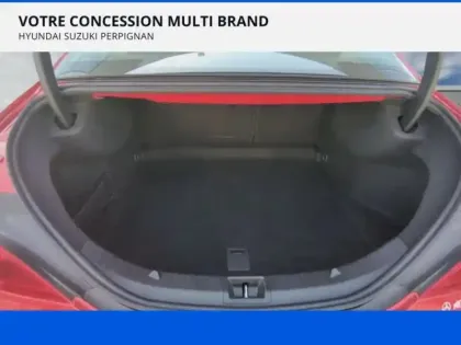 Photo 6 Mercedes CLA Gén. I (C117) Ph2 Inspiration 4