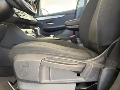 Photo 14 BMW Serie 2 Gén. I (F45) Ph1 Business 5