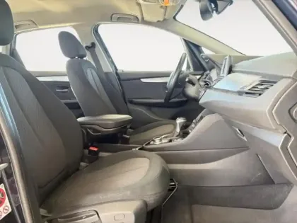 Photo 11 BMW Serie 2 Gén. I (F45) Ph1 Business 5