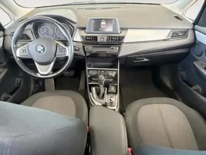 Photo 7 BMW Serie 2 Gén. I (F45) Ph1 Business 5