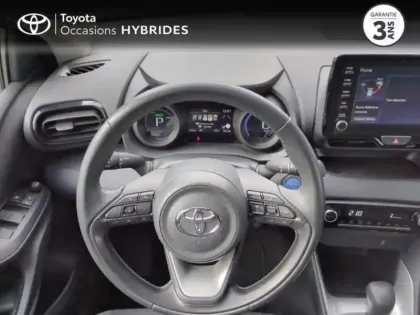 Photo 8 Toyota Yaris  116h Design 5p MY22