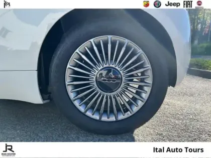 Photo 10 Fiat 500 Gén. II Ph1 MY26 Icône 3