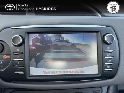 Photo 14 Toyota Yaris Gén. III Ph3 France 5