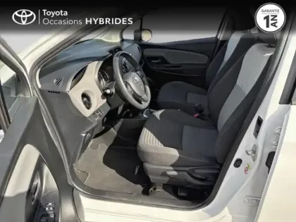 Photo 10 Toyota Yaris Gén. III Ph3 France 5