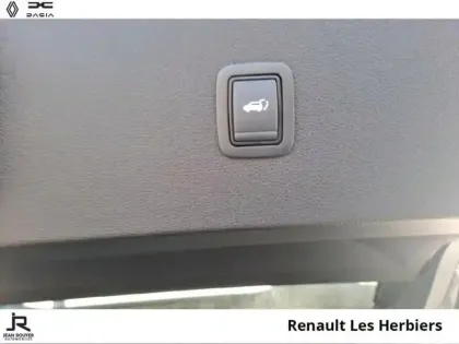 Photo 13 Dacia Bigster  1.8 hybrid 155ch Extreme