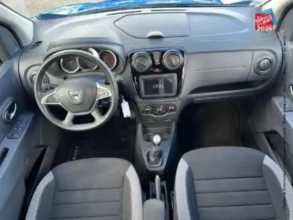 Photo 14 Dacia Lodgy Gén. I (J92) Ph2 Stepway 5