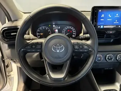 Photo 5 Toyota Yaris Gén. IV Ph1 NG Dynamic Business 5