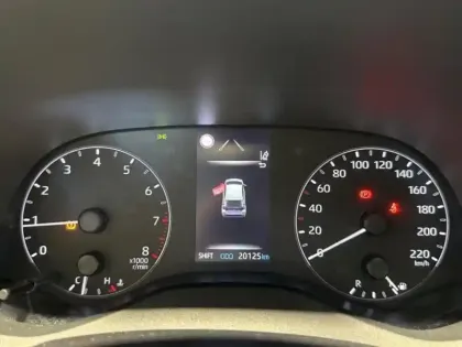 Photo 7 Toyota Yaris Gén. IV Ph1 NG Dynamic Business 5