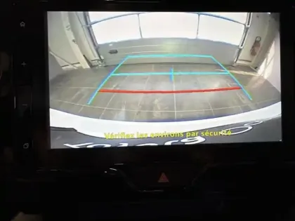 Photo 8 Toyota Yaris Gén. IV Ph1 NG Dynamic Business 5