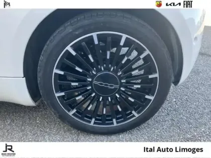 Photo 10 Fiat 500 Gén. II Ph1 MY23 La Prima 3