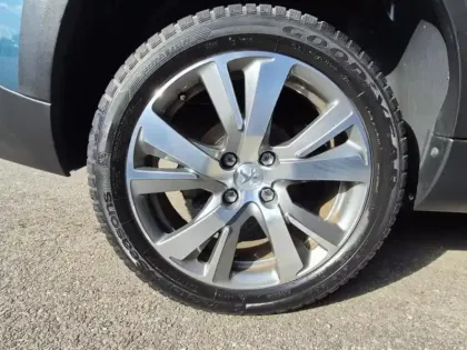 Photo 6 Peugeot 2008 Gén. I Ph2 Crossway 5