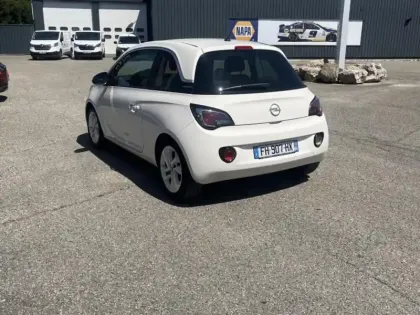 Photo 7 Opel Adam  1.4 Twinport 87ch White Edition Start/Stop