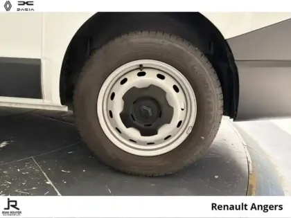 Photo 7 Renault Trafic Gén. III (F82) Ph3 Confort 4