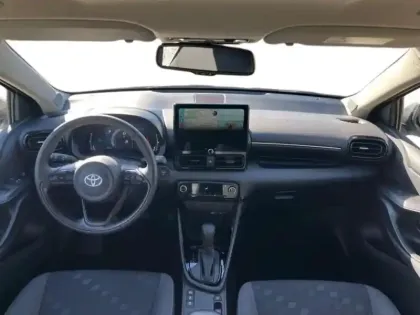 Photo 9 Toyota Yaris Gén. IV Ph1 NG Design 5