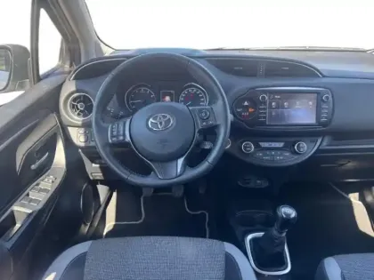 Photo 11 Toyota Yaris Gén. III Ph3 Design Y20 5