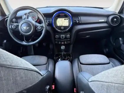 Photo 9 Mini Mini Gén. III (F56) Ph1 Shoreditch 3