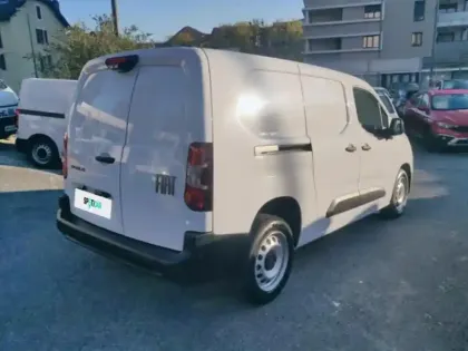 Photo 6 Fiat Doblo Gén. III Ph2 Pack Premium Connect 4