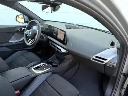 Photo 6 BMW Serie 1 Gén. IV (F70) Ph1 M Sport 5