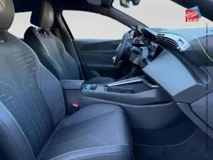 Photo 19 Peugeot 408  Hybrid 145ch GT e-DCS6