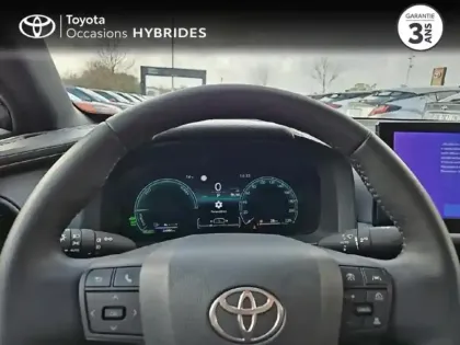Photo 28 Toyota C-HR  2.0 Hybride Rechargeable 225ch Design MY25