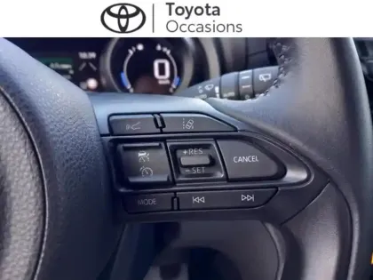 Photo 9 Toyota Yaris Gén. I Ph1 Dynamic 5