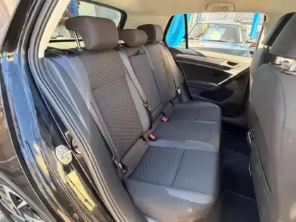 Photo 6 Volkswagen Golf Gén. VII Ph2 Connect 5