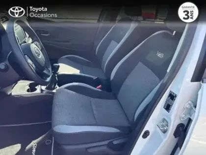 Photo 10 Toyota Yaris Gén. III Ph3 Design Y20 5