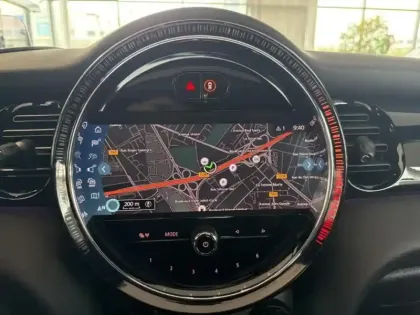 Photo 10 Mini Mini Gén. III (F55) Ph3 JCW 5