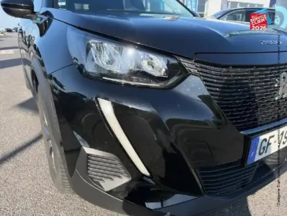 Photo 27 Peugeot 2008  1.2 PureTech 130ch S&S Style