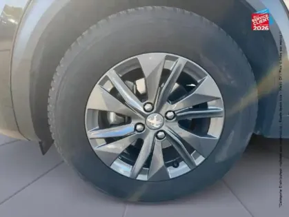 Photo 24 Peugeot 2008  1.2 PureTech 130ch S&S Style