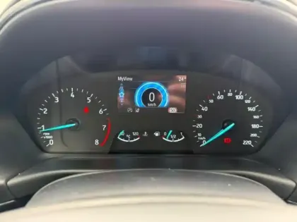 Photo 13 Ford Puma Gén. II Ph1 Titanium 5